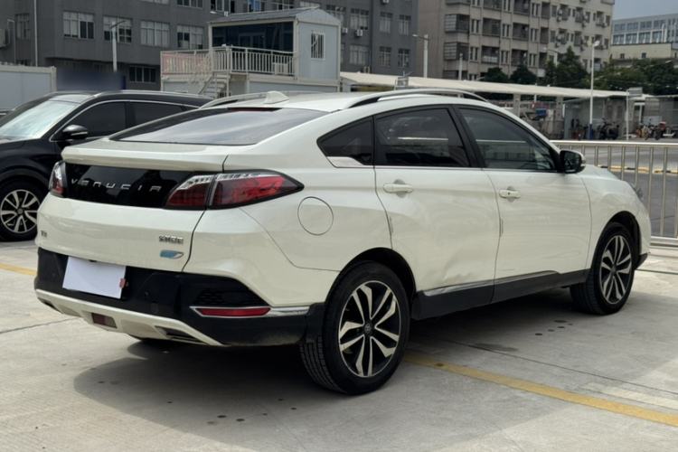 Used Venucia T90 2018 2.0L CVT Smart Connect Prestige Version China VI Standard Exterior 5