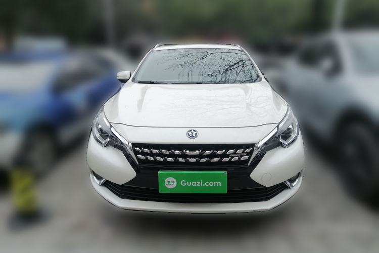 Used Venucia T90 2018 2.0L CVT Smart Connect Luxury Edition China V Standard Front