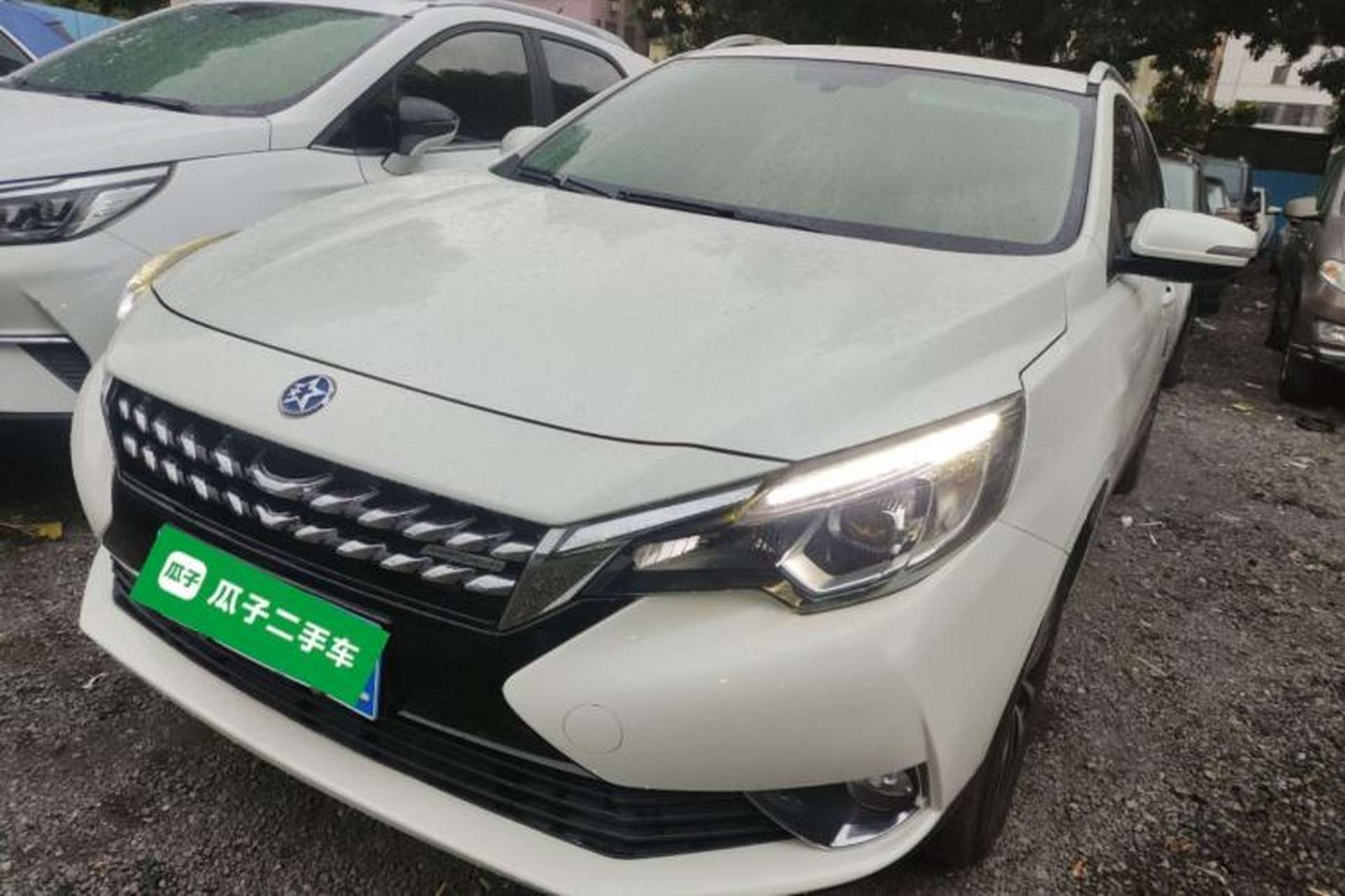 Used Venucia T90 2018 2.0L CVT Smart Connect Prestige Version China VI Standard Front Left 45 Deg