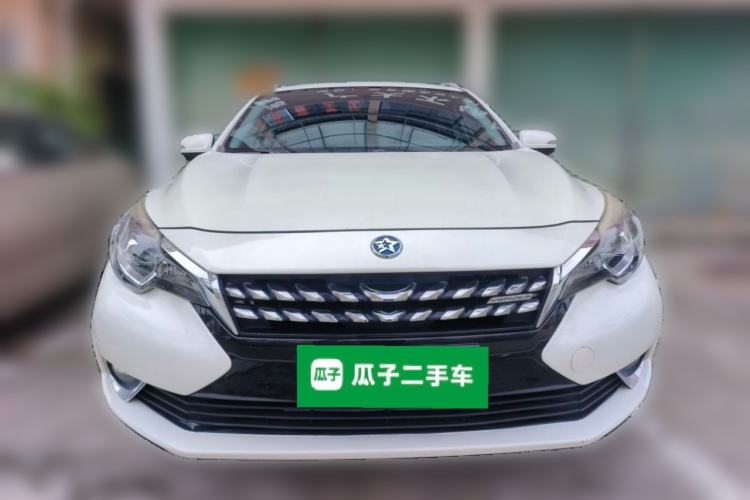 Used Venucia T90 2018 2.0L CVT Smart Connect Luxury Edition China V Standard Front