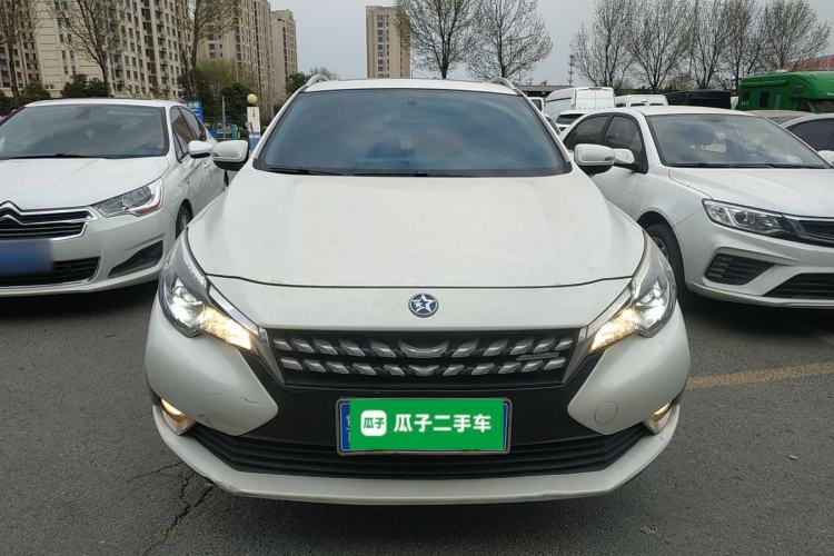 Used Venucia T90 2018 2.0L CVT Smart Connect Prestige Version China VI Standard Front