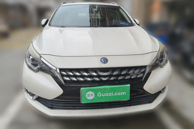 Used Venucia T90 2018 2.0L CVT Smart Connect Luxury Edition China V Standard Front
