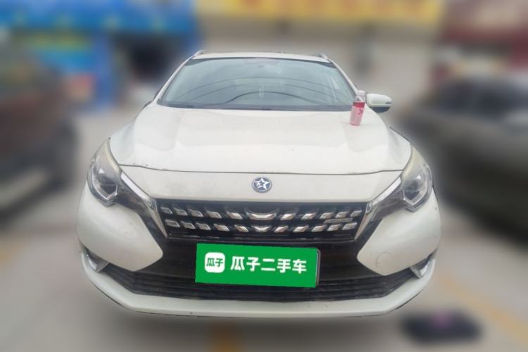 Used Venucia T90 2018 2.0L CVT Smart Connect Luxury Edition China V Standard Front