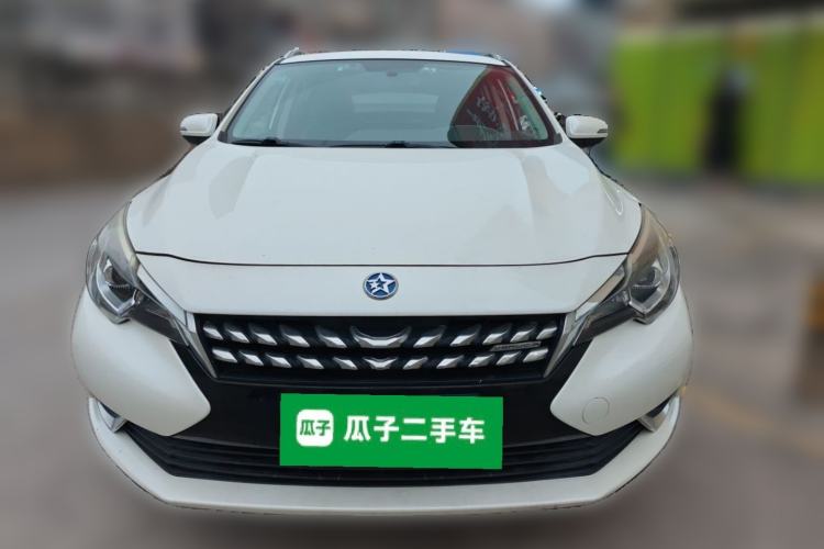Used Venucia T90 2018 2.0L CVT Smart Connect Luxury Edition China V Standard Front