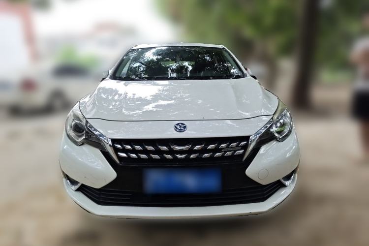 Used Venucia T90 2018 2.0L CVT Smart Connect Fashion Edition China V Standard Front
