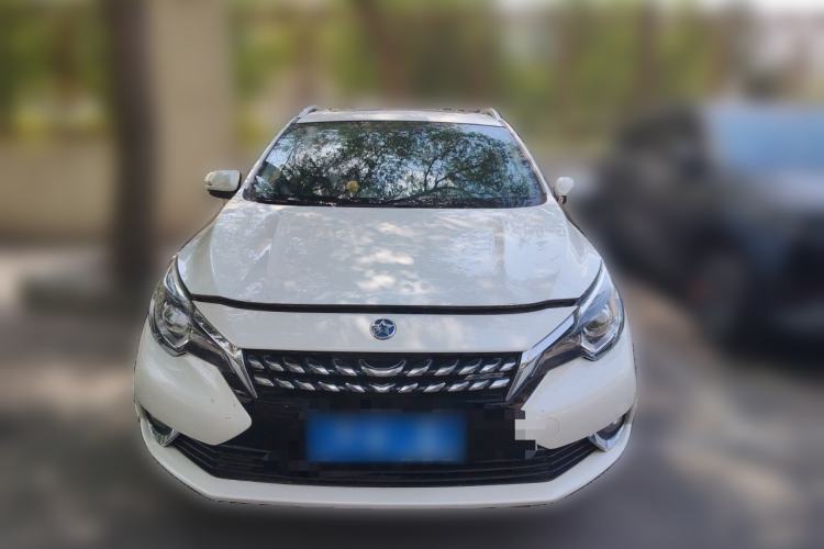 Used Venucia T90 2018 2.0L CVT Smart Connect Luxury Edition China V Standard Front