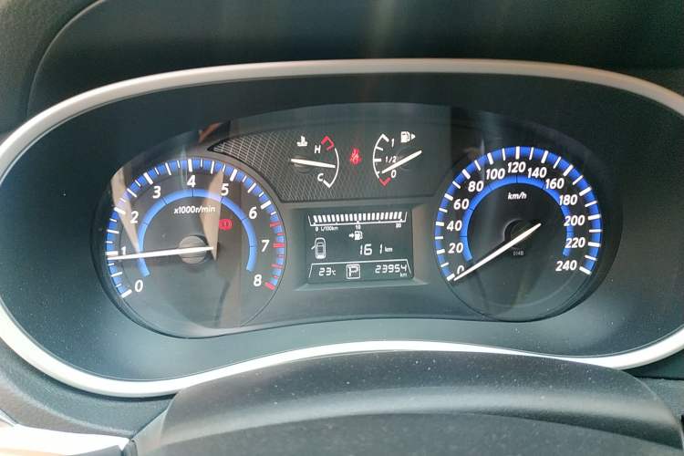 Used Venucia T90 2018 2.0L CVT Smart Connect Prestige Version China VI Standard Instrument Cluster
