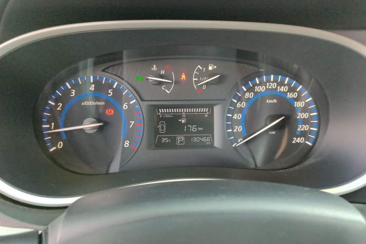Used Venucia T90 2018 2.0L CVT Smart Connect Luxury Edition China V Standard Instrument Cluster