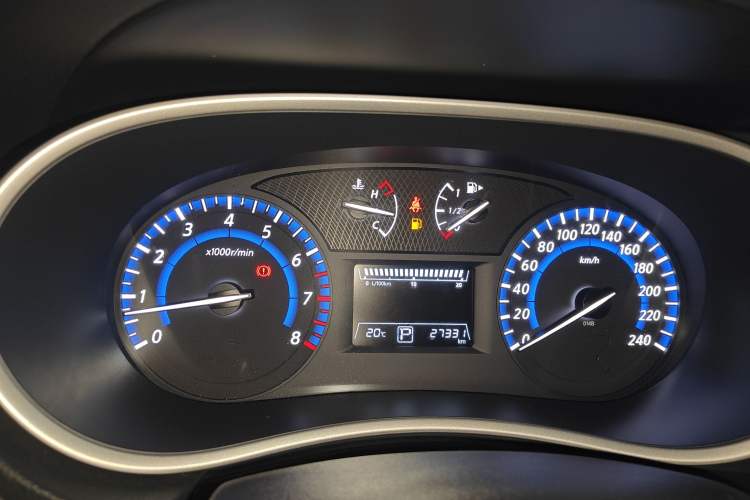 Used Venucia T90 2018 2.0L CVT Smart Connect Prestige Version China VI Standard Instrument Cluster