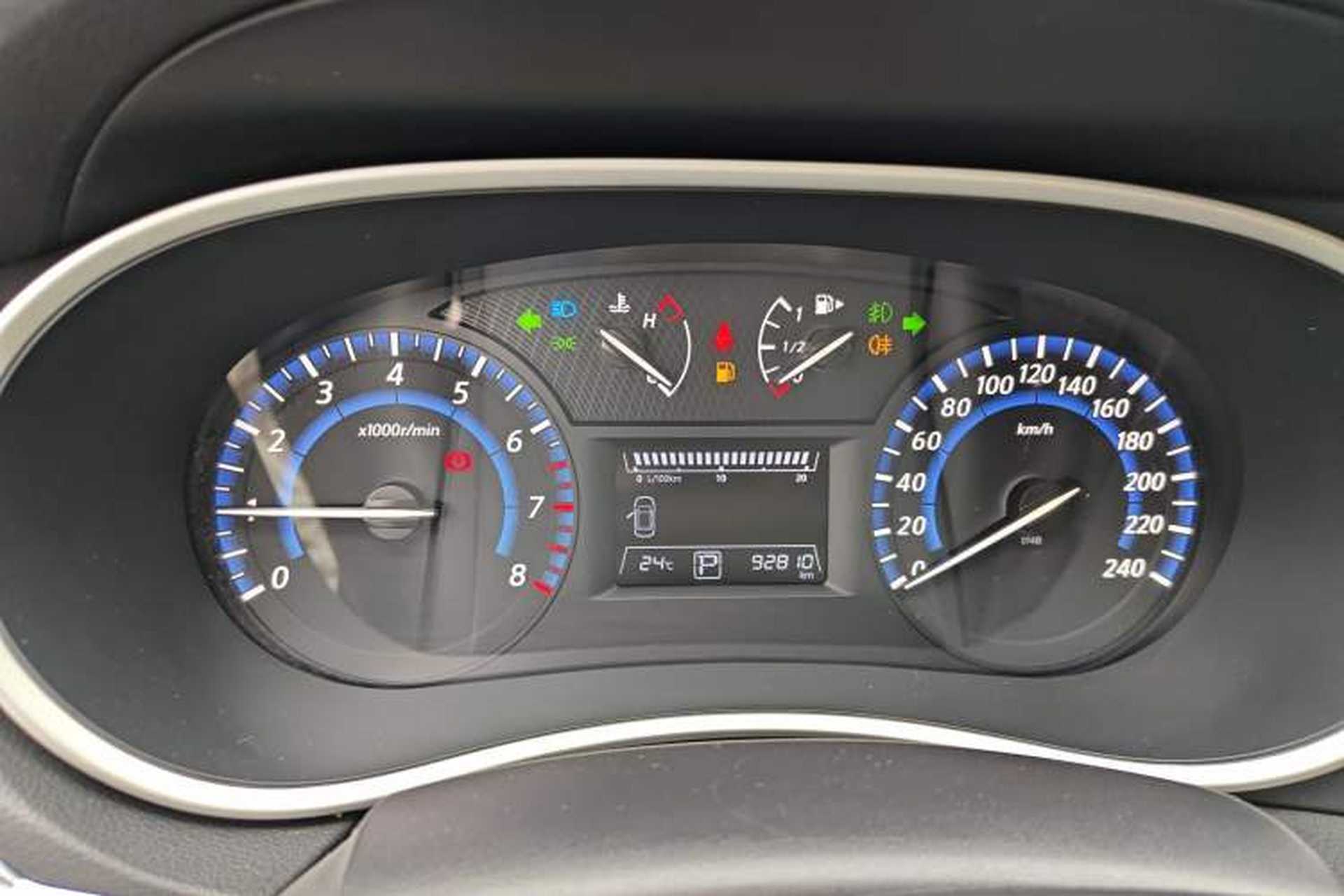 Used Venucia T90 2018 2.0L CVT Smart Connect Luxury Edition China V Standard Instrument Cluster