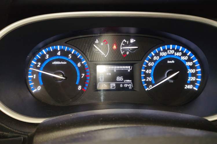Used Venucia T90 2018 2.0L CVT Smart Connect Luxury Edition China V Standard Instrument Cluster