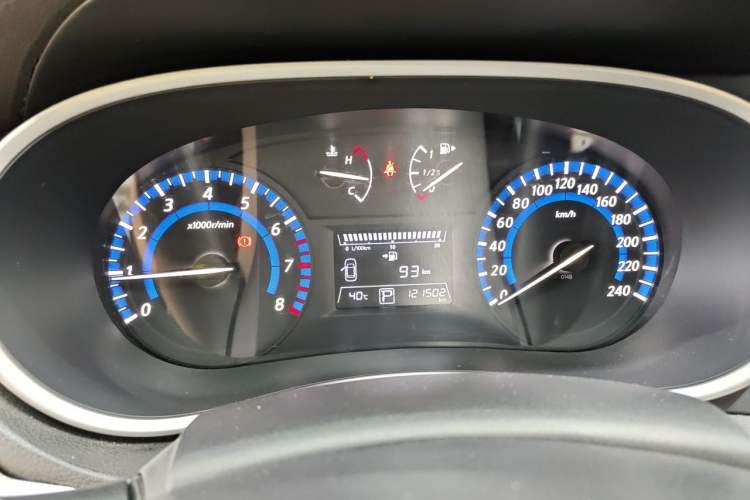 Used Venucia T90 2018 2.0L CVT Smart Connect Fashion Edition China V Standard Instrument Cluster