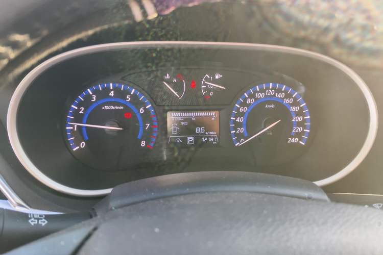 Used Venucia T90 2018 2.0L CVT Smart Connect Prestige Version China VI Standard Instrument Cluster