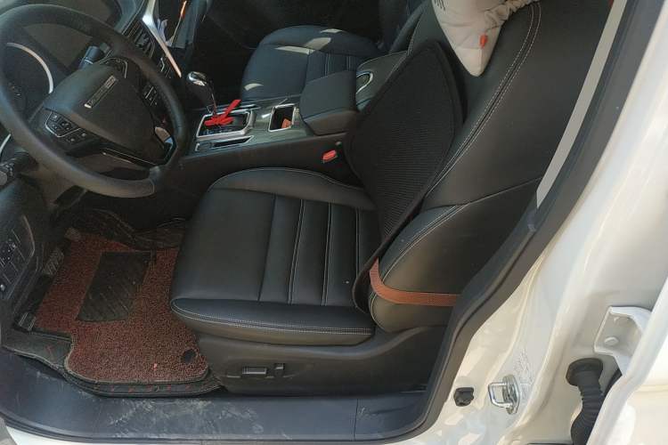 Used Venucia T90 2018 2.0L CVT Smart Connect Prestige Version China VI Standard Left Front Seat