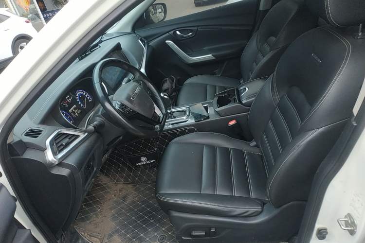 Used Venucia T90 2018 2.0L CVT Smart Connect Prestige Version China VI Standard Left Front Seat
