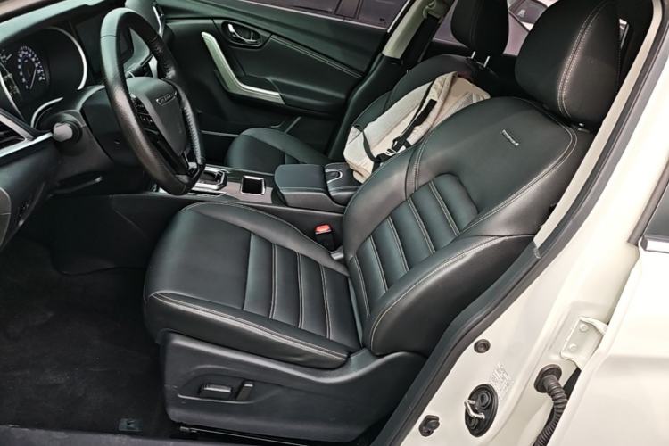 Used Venucia T90 2018 2.0L CVT Smart Connect Luxury Edition China V Standard Left Front Seat