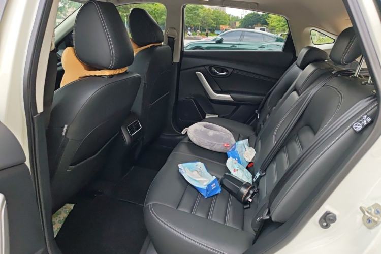 Used Venucia T90 2018 2.0L CVT Smart Connect Prestige Version China VI Standard Left Rear Seat