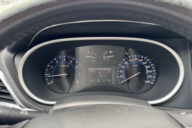 Used Venucia T90 2018 2.0L CVT Smart Connect Prestige Version China VI Standard Odometer Close Up