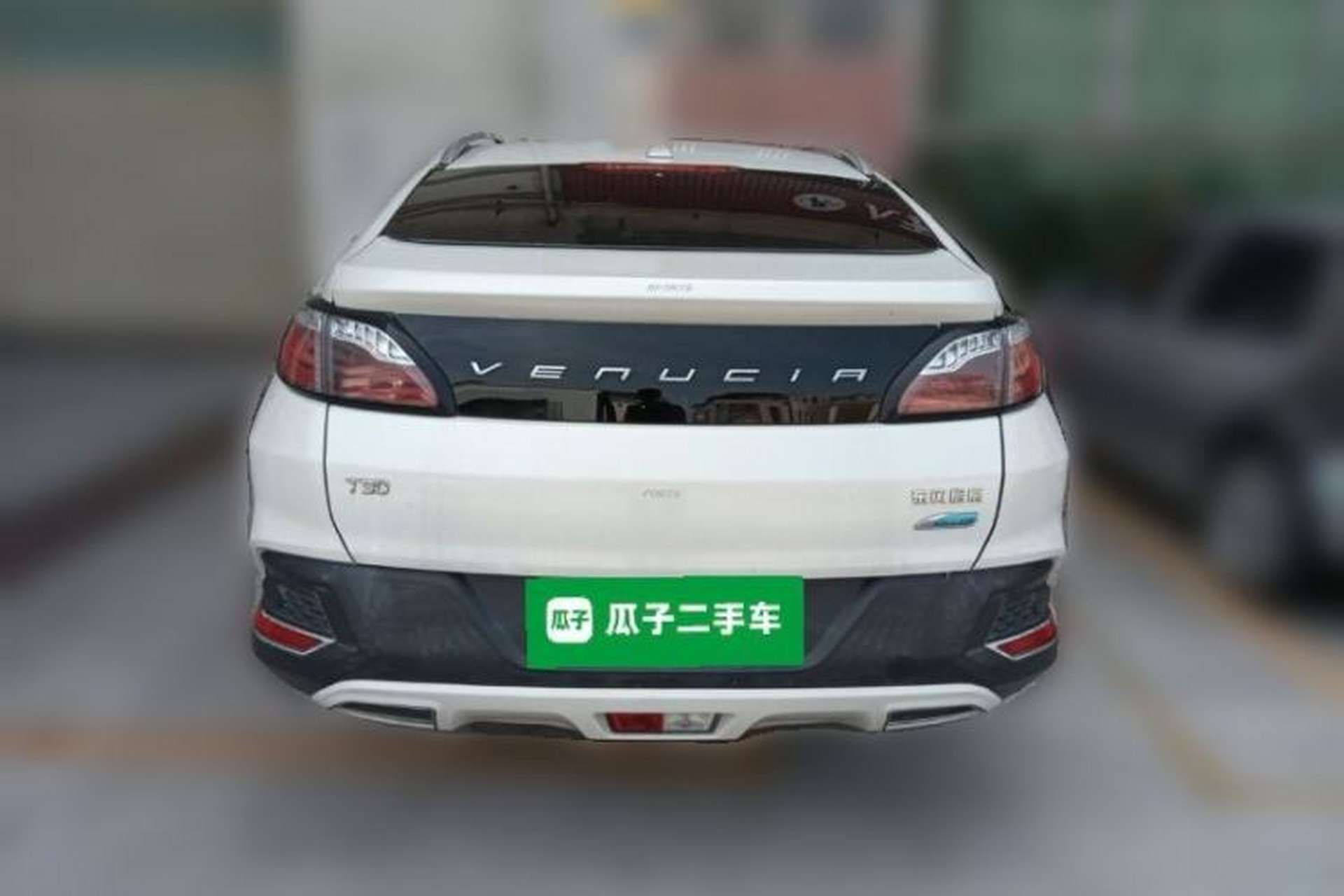 Used Venucia T90 2018 2.0L CVT Smart Connect Luxury Edition China V Standard Rear