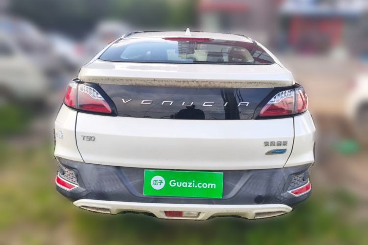 Used Venucia T90 2018 2.0L CVT Smart Connect Luxury Edition China V Standard Rear