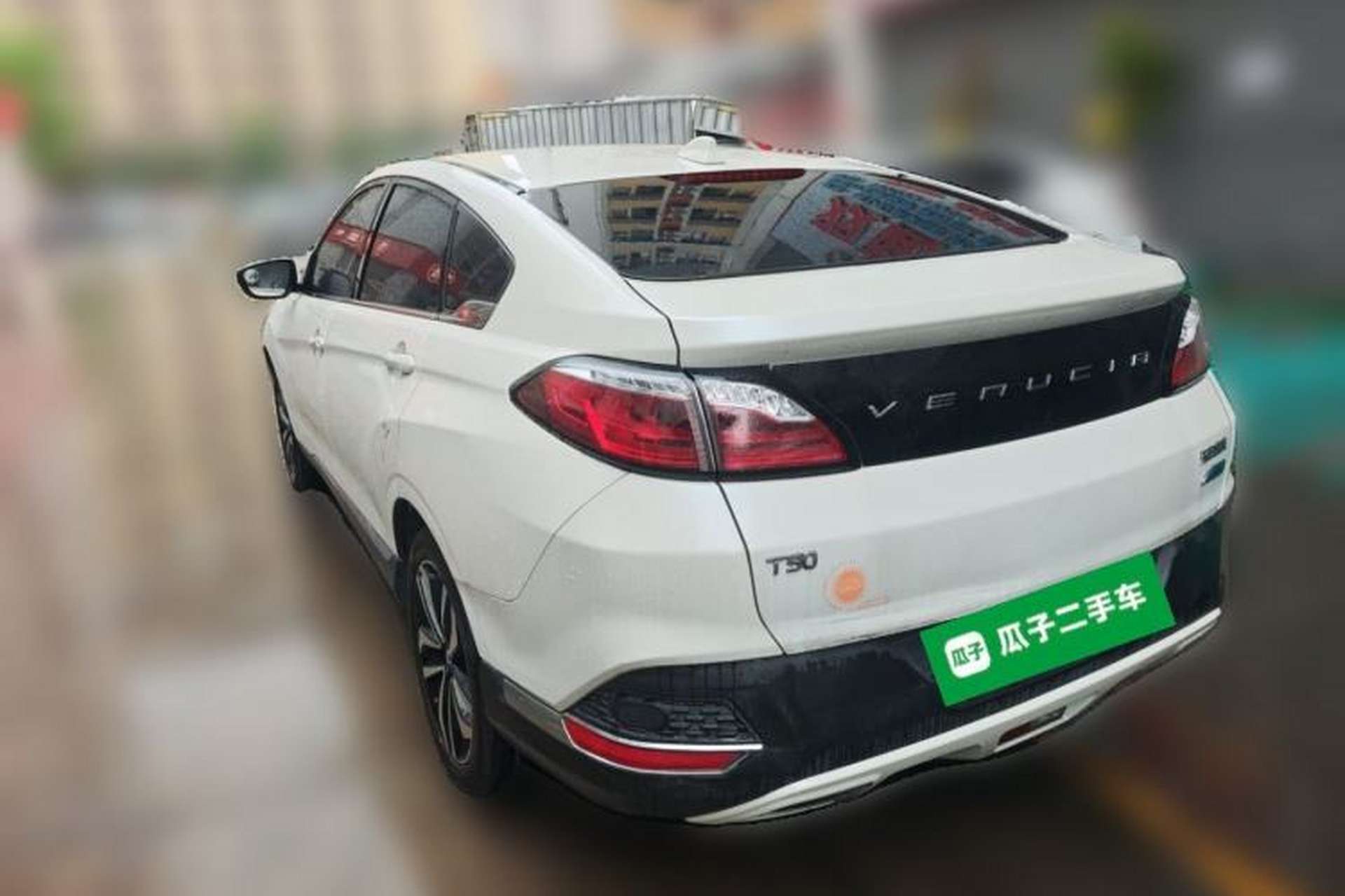 Used Venucia T90 2018 2.0L CVT Smart Connect Fashion Edition China V Standard Rear Left 45 Deg