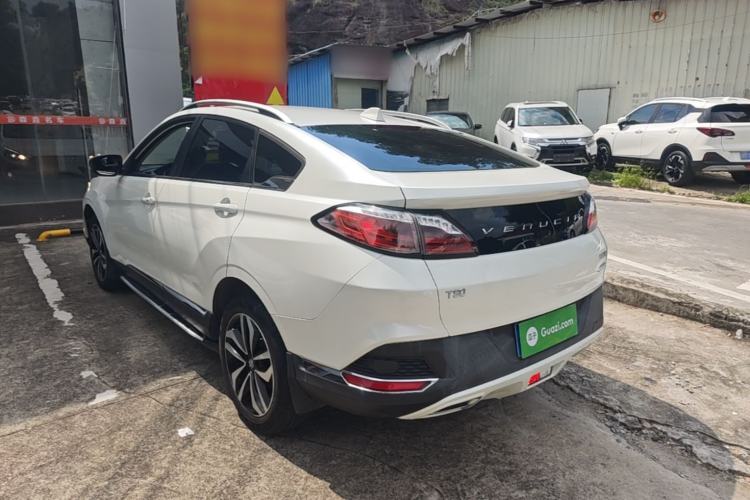 Used Venucia T90 2018 2.0L CVT Smart Connect Prestige Version China VI Standard Rear Left 45 Deg