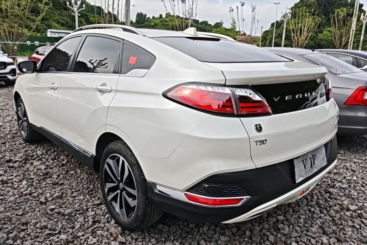 Used Venucia T90 2018 2.0L CVT Smart Connect Luxury Edition China V Standard Rear Left 45 Deg