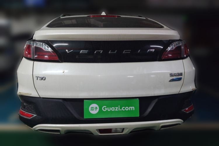 Used Venucia T90 2018 2.0L CVT Smart Connect Luxury Edition China V Standard Rear