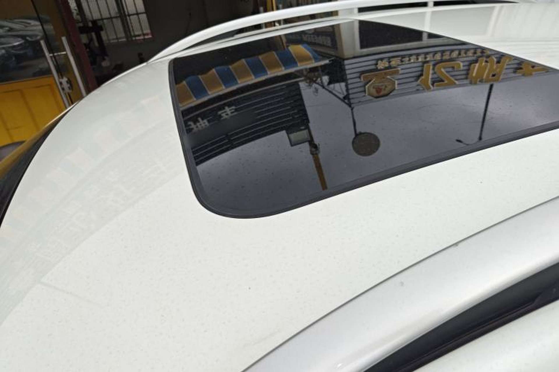 Used Venucia T90 2018 2.0L CVT Smart Connect Luxury Edition China V Standard Roof
