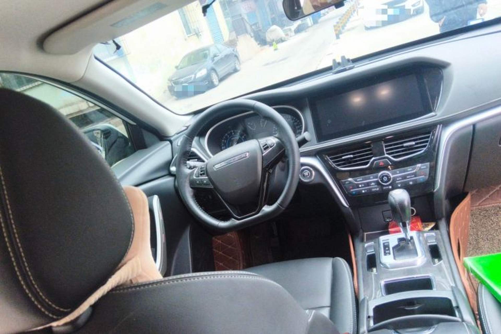 Used Venucia T90 2018 2.0L CVT Smart Connect Prestige Version China VI Standard Steering Wheel