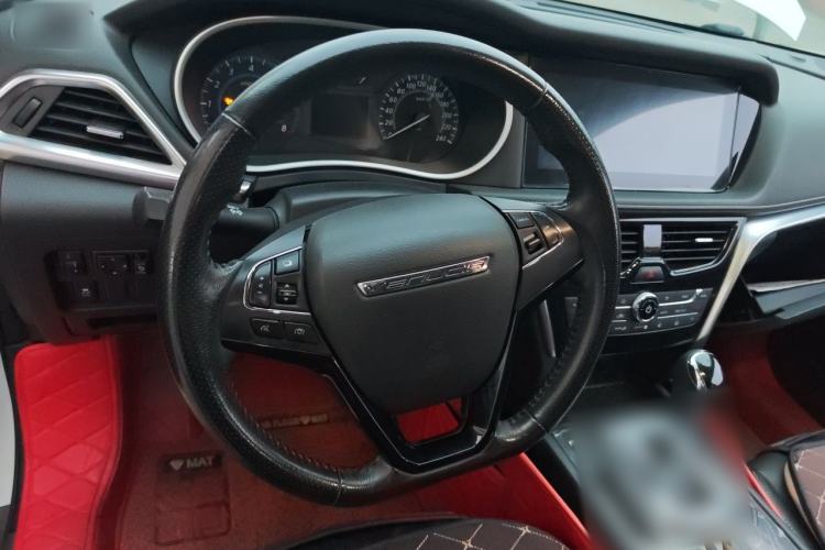 Used Venucia T90 2018 2.0L CVT Smart Connect Luxury Edition China V Standard Steering Wheel