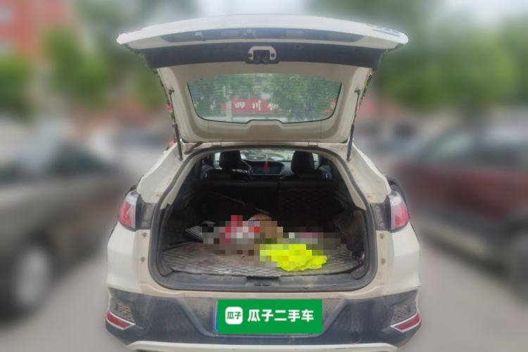 Used Venucia T90 2018 2.0L CVT Smart Connect Luxury Edition China V Standard Trunk