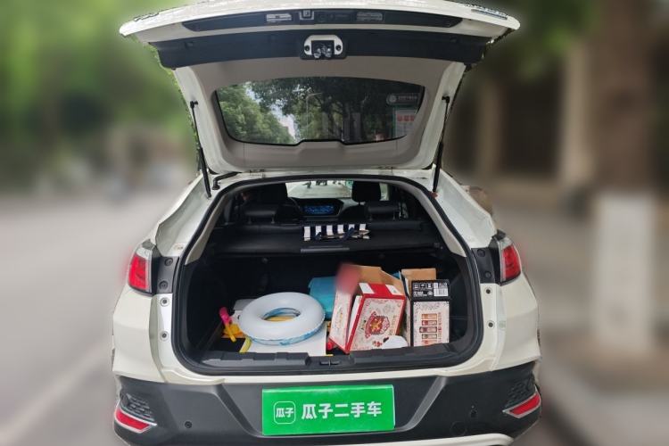 Used Venucia T90 2018 2.0L CVT Smart Connect Luxury Edition China V Standard Trunk