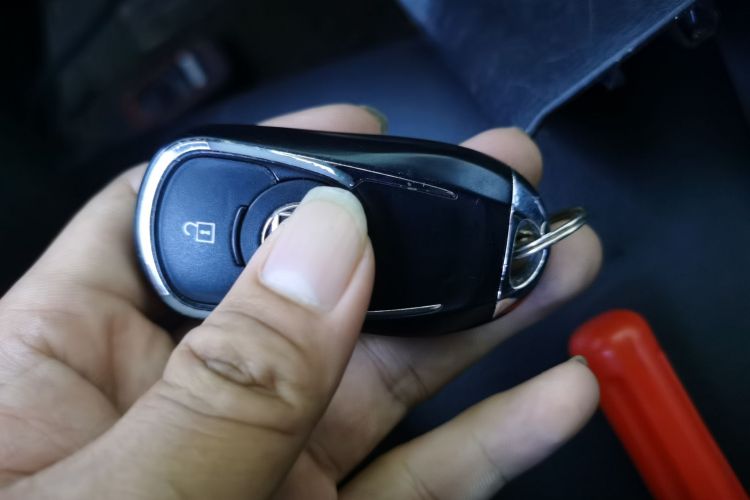 Used Venucia T90 2018 2.0L CVT Smart Connect Luxury Edition China V Standard Vehicle Key