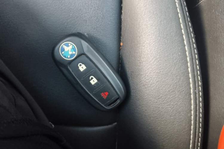 Used Venucia T90 2018 2.0L CVT Smart Connect Luxury Edition China V Standard Vehicle Key