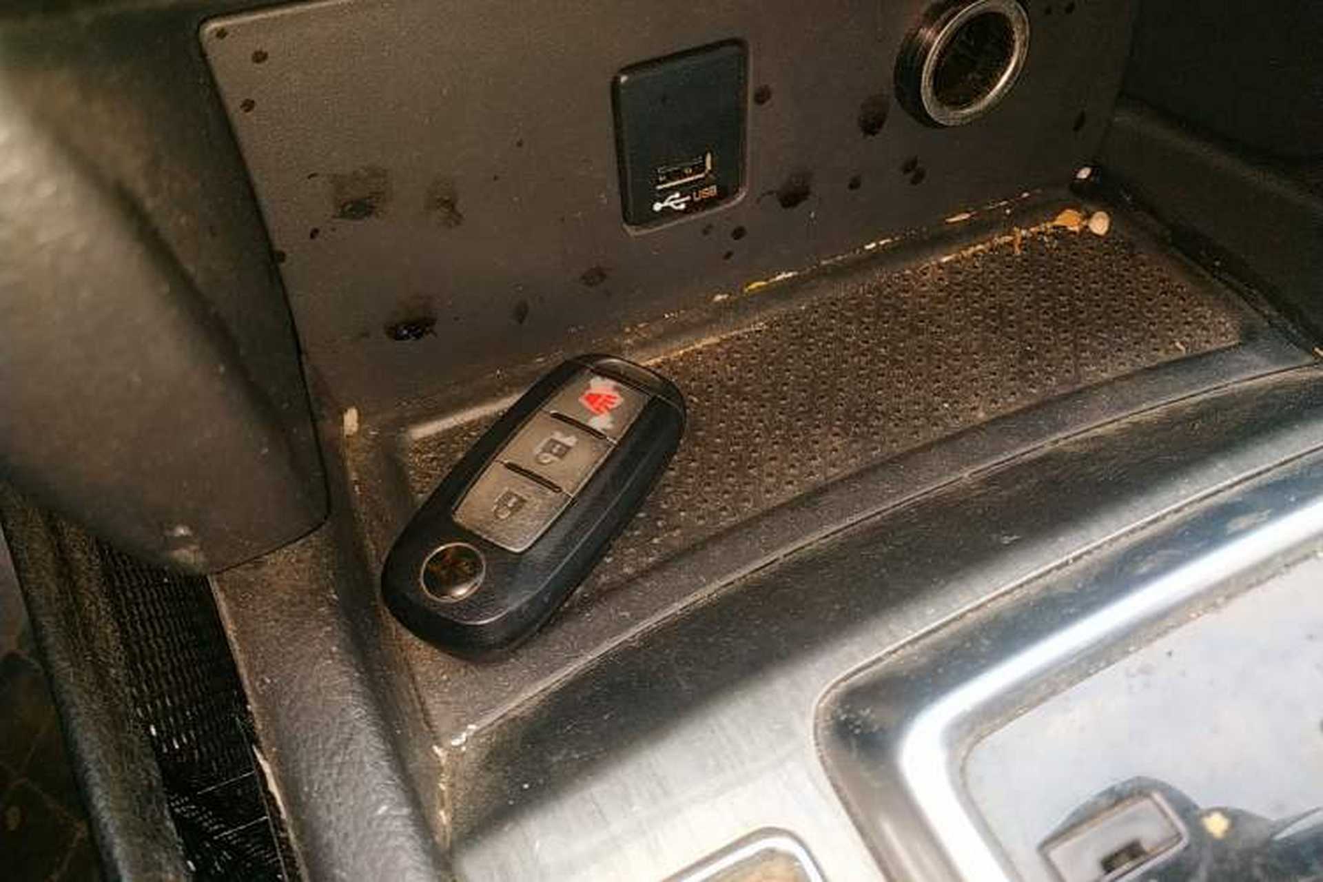 Used Venucia T90 2018 2.0L CVT Smart Connect Prestige Version China VI Standard Vehicle Key