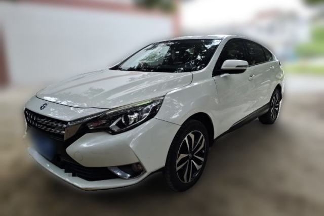 Used Venucia T90 2018 2.0L CVT Smart Connect Fashion Edition China V Standard