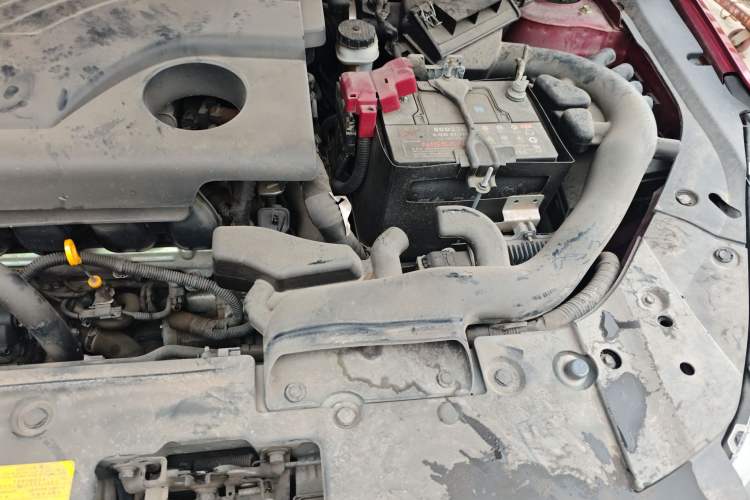 Used Venucia T90 2020 2.0L CVT Smart Connect & Smooth Drive Edition Engine Bay Left