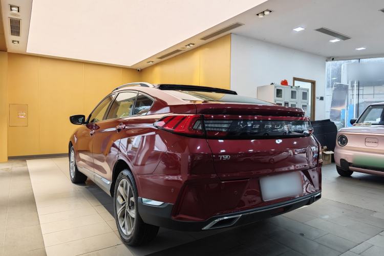 Used Venucia T90 2020 2.0L CVT Smart Connect & Smooth Drive Edition Exterior 5