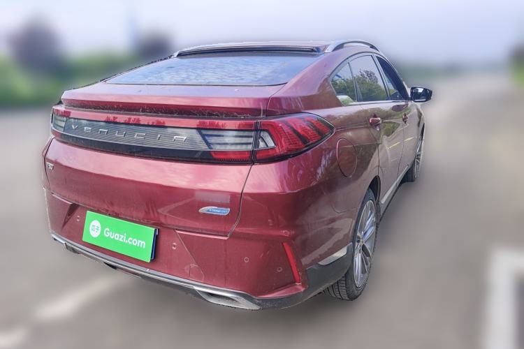 Used Venucia T90 2020 2.0L CVT Smart Connect & Drive Edition Exterior 5