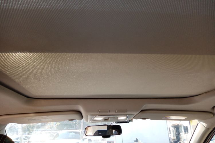 Used Venucia T90 2020 2.0L CVT Smart Connect & Smooth Drive Edition Headliner