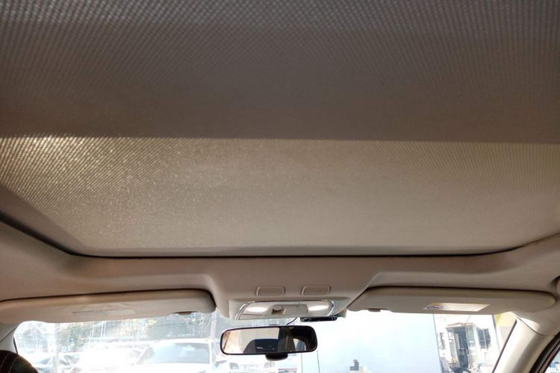 Used Venucia T90 2020 2.0L CVT Smart Connect & Smooth Drive Edition Headliner