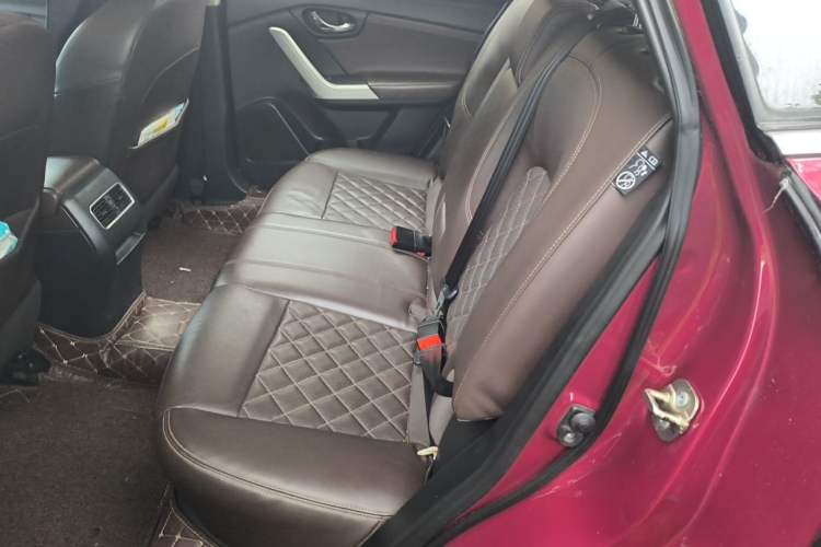 Used Venucia T90 2020 2.0L CVT Smart Connect & Drive Edition Left Rear Seat