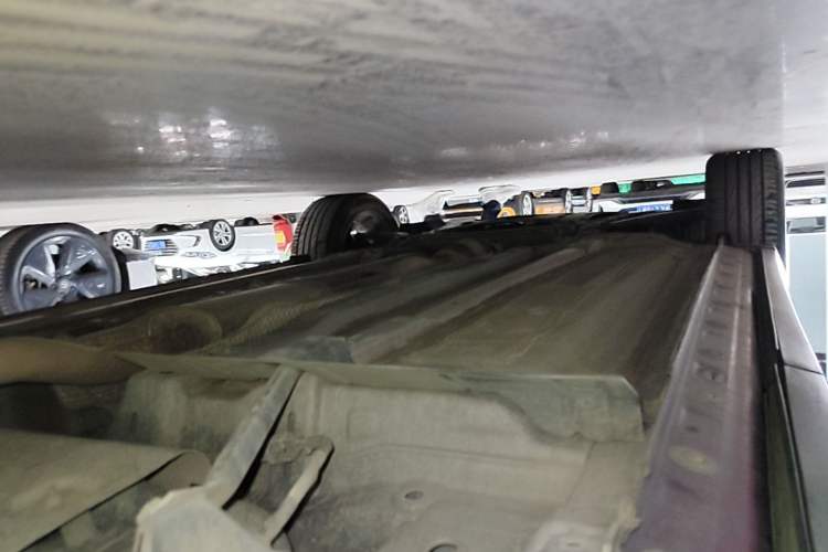 Used Venucia T90 2020 2.0L CVT Smart Connect & Smooth Drive Edition Left Side Sill