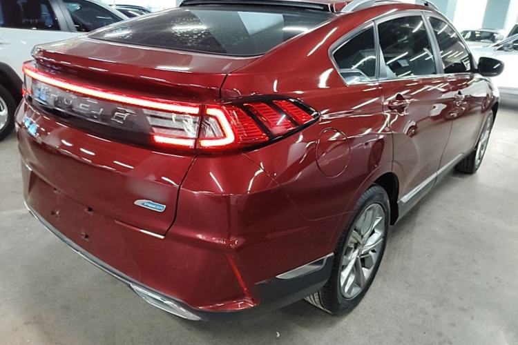 Used Venucia T90 2020 2.0L CVT Smart Connect & Smooth Drive Edition Rear Right 45 Deg