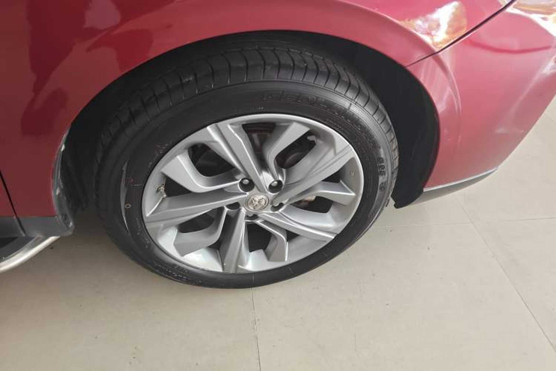 Used Venucia T90 2020 2.0L CVT Smart Connect & Smooth Drive Edition Right Rear Wheel Hub