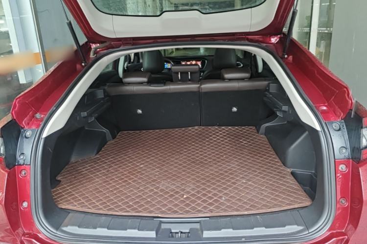 Used Venucia T90 2020 2.0L CVT Smart Connect & Smooth Drive Edition Trunk