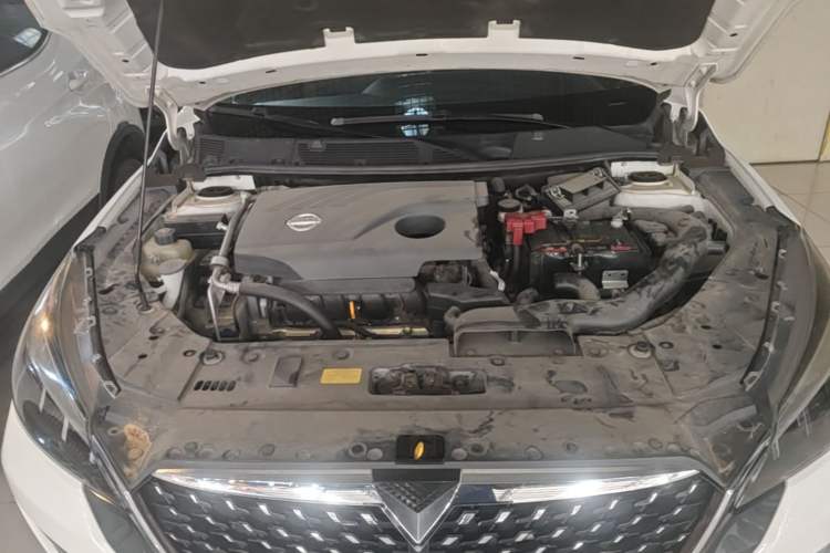 Used Venucia T90 2020 2.0L CVT Smart Connect & Smooth Drive Edition Engine Bay
