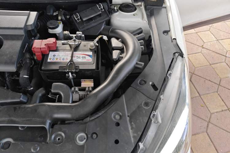 Used Venucia T90 2020 2.0L CVT Smart Connect & Smooth Drive Edition Engine Bay Left