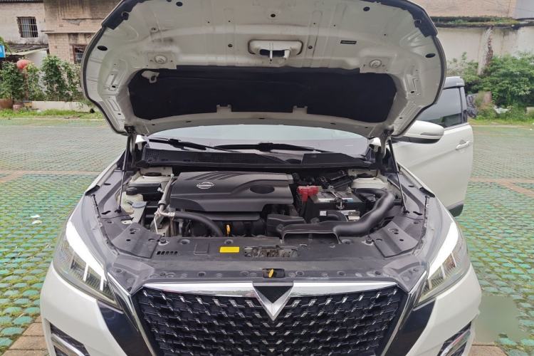 Used Venucia T90 2020 2.0L CVT Smart Connect & Smooth Drive Edition Engine Bay